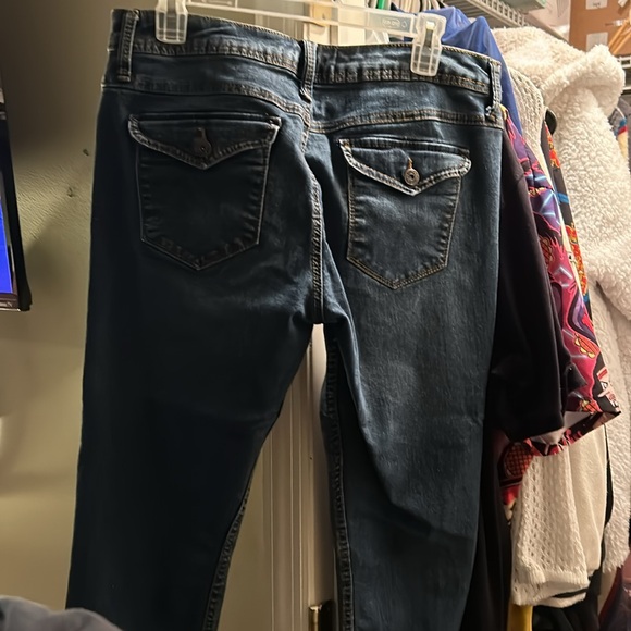 No boundaries size 15 blue jeans - Picture 3 of 3